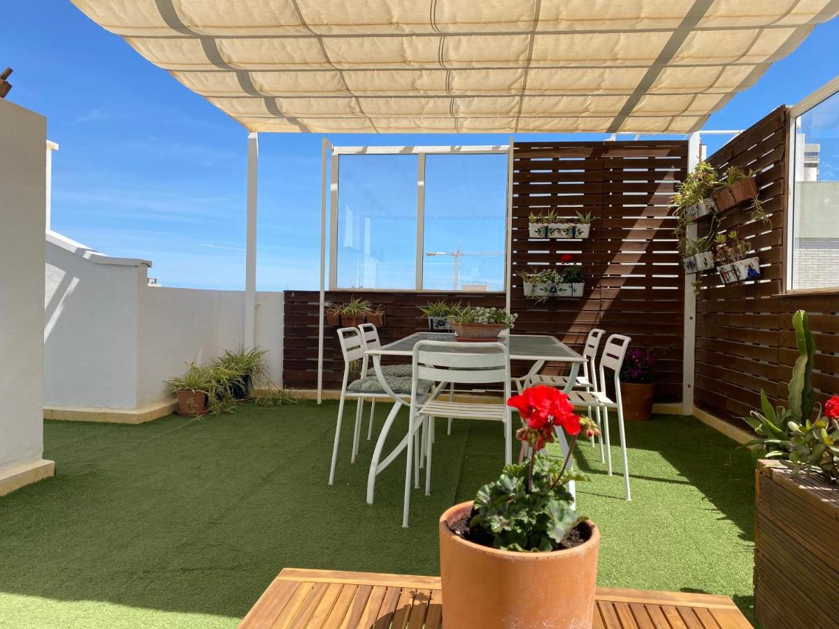 Ferienwohnung Charming Penthouse Near Beach El Campello Exterior foto